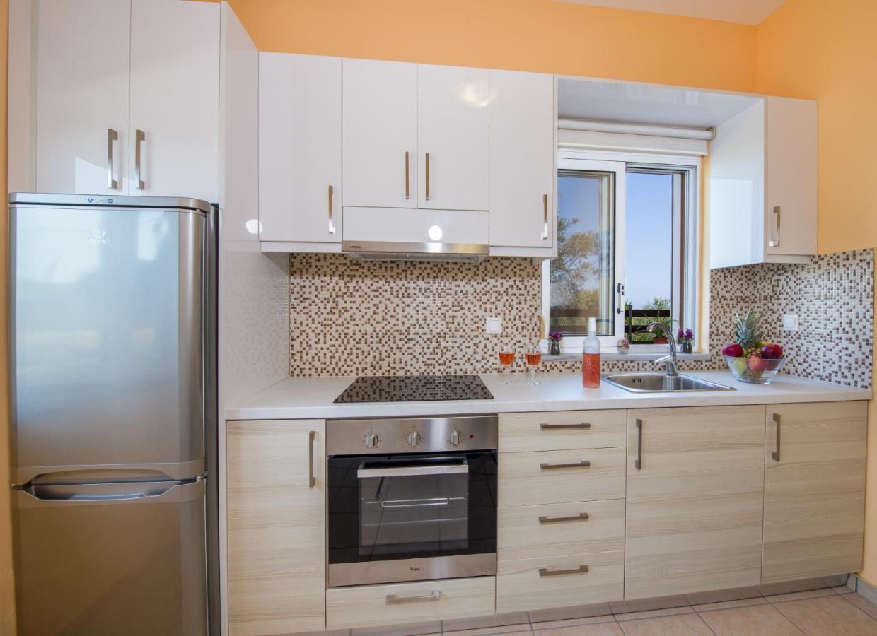 Georgia' S Apartment No1 Maleme Exterior foto